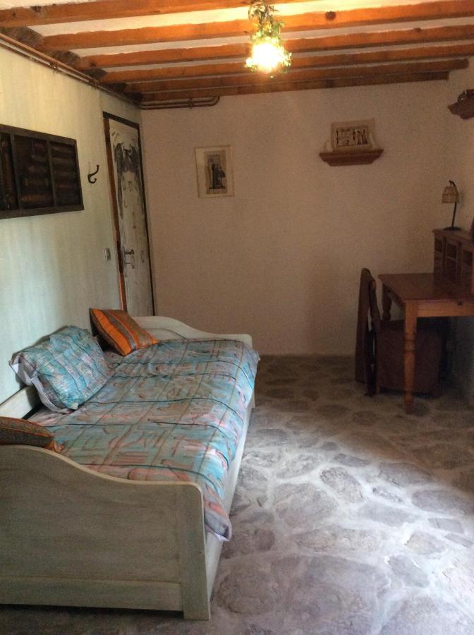 Chambre Steampunk Jules Vernes Bosbonparent Екстер'єр фото