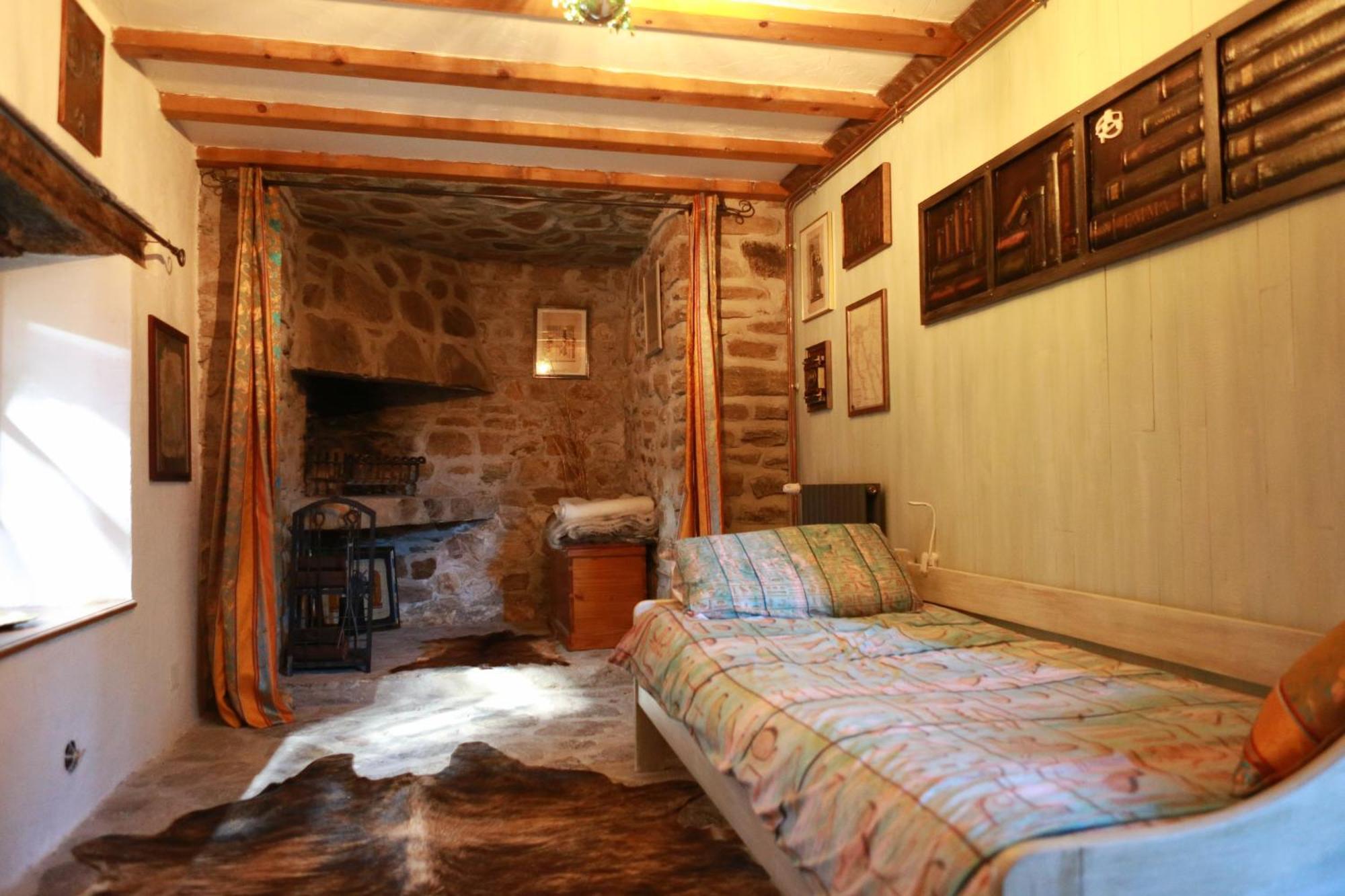 Chambre Steampunk Jules Vernes Bosbonparent Екстер'єр фото