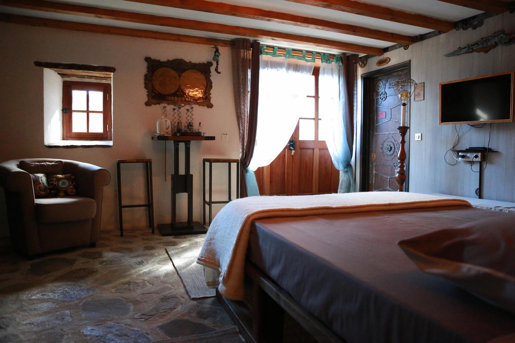 Chambre Steampunk Jules Vernes Bosbonparent Екстер'єр фото